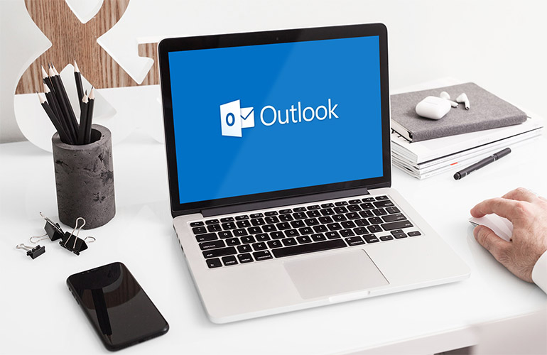 Why Won't Outlook Download My Emails? Here's How To Fix It. Labyrinth