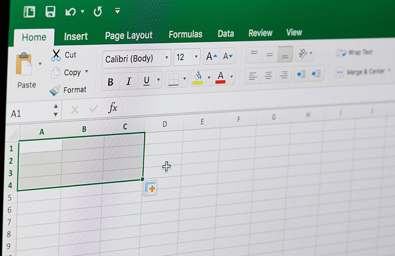 Excel Adds New Feature for Properly Inserting Images into Cells