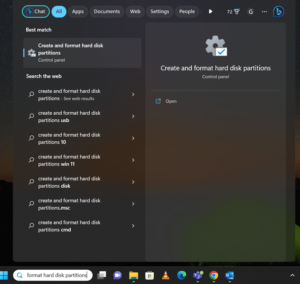 How to Partition a Hard Drive in Windows 11 - Labyrinth Technology